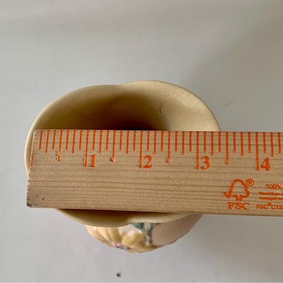 Vintage Hull Art Pottery USA Vase H 6 1/2 Inch - Picture 3 of 11